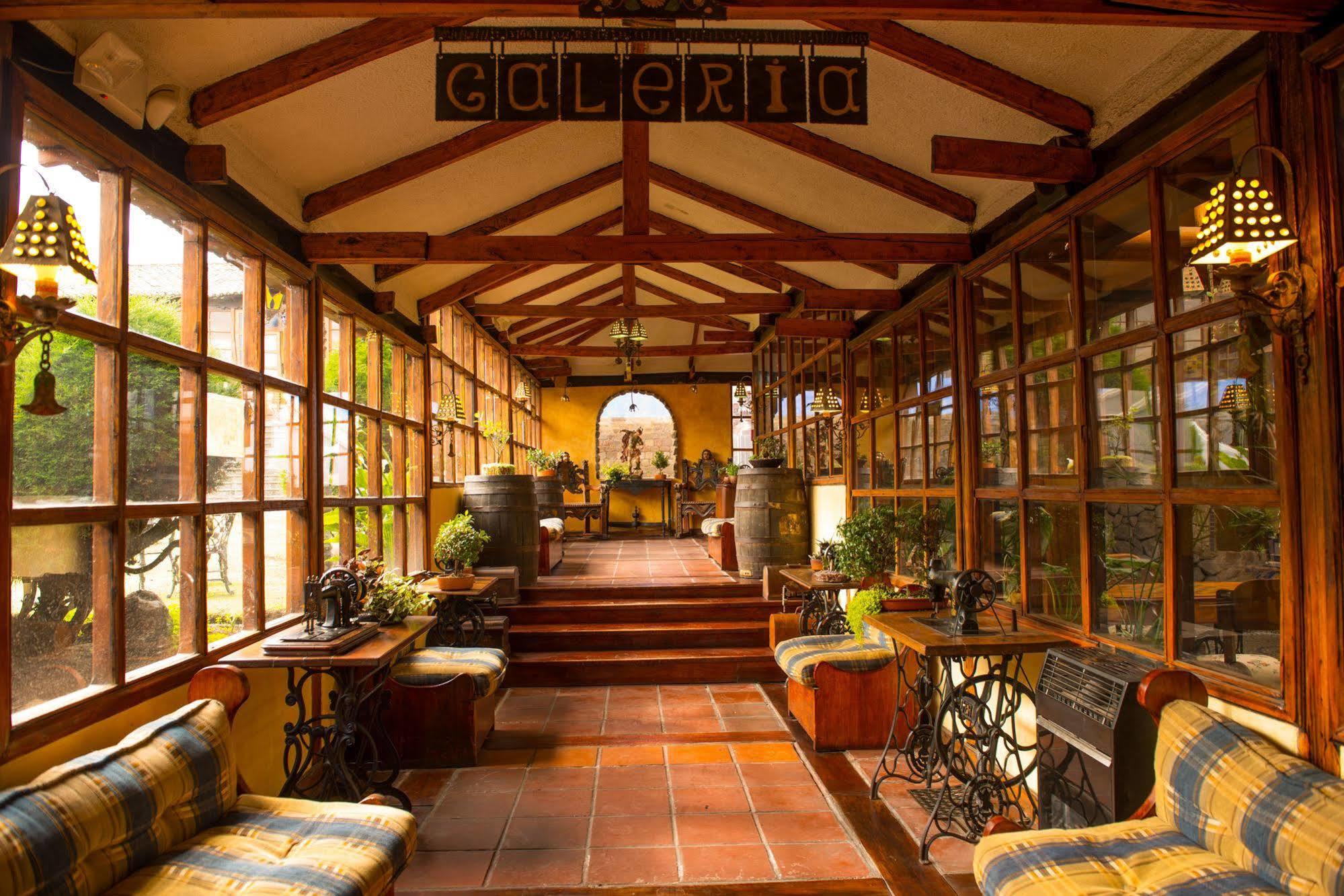 Hosteria La Andaluza Ріобамба Екстер'єр фото